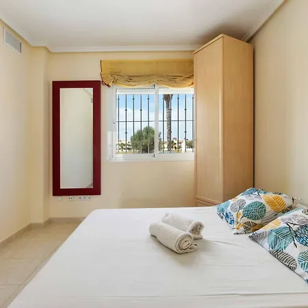 He Huelva Quesada Apartment *